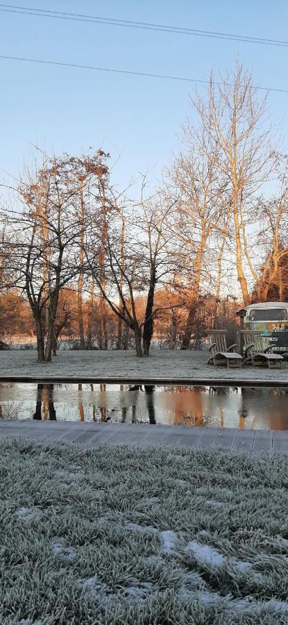 B & B Victors Hof, Met Zwemvijver In Landelijke Setting Lievegem Екстериор снимка