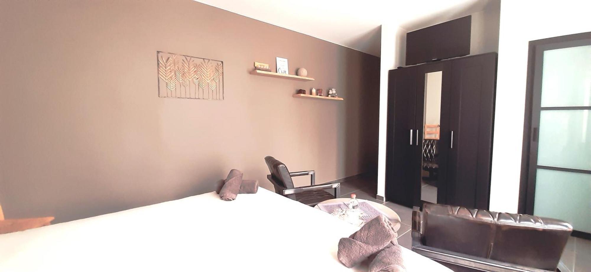 B & B Victors Hof, Met Zwemvijver In Landelijke Setting Lievegem Екстериор снимка