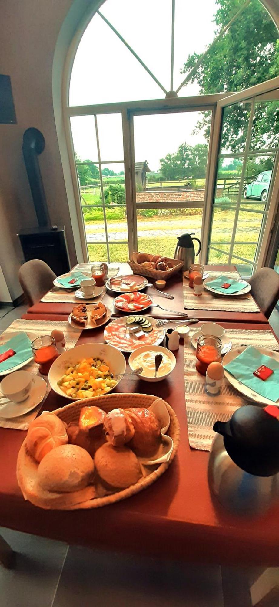 B & B Victors Hof, Met Zwemvijver In Landelijke Setting Lievegem Екстериор снимка
